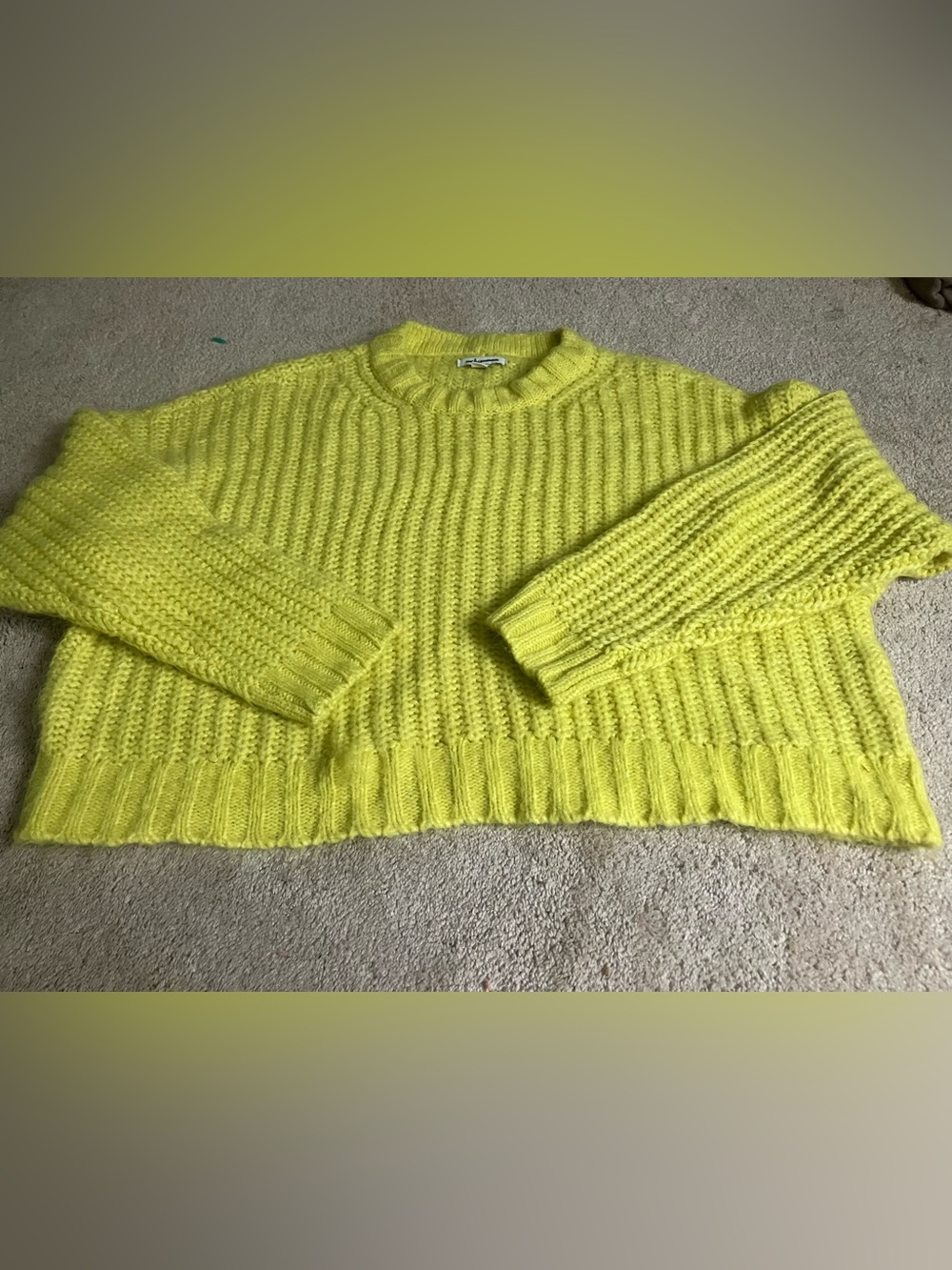 American Eagle Outfitters Neon Yellow Chunky Cropped Crewneck Sweater